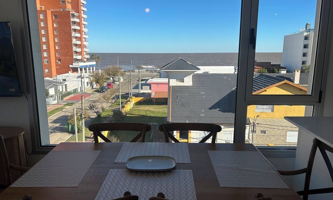Piriapolis Appartement | Ocean view and Cerros! 2 bathrooms, double and new apt! (Suitable for pets)