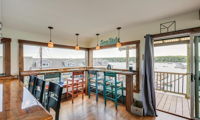 Manset Appartement | Ocean-View Apt in the Heart of Southwest Harbor!