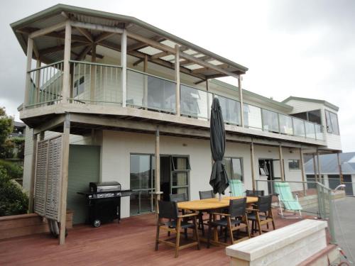 Whitianga Maison | Ocean View B&B