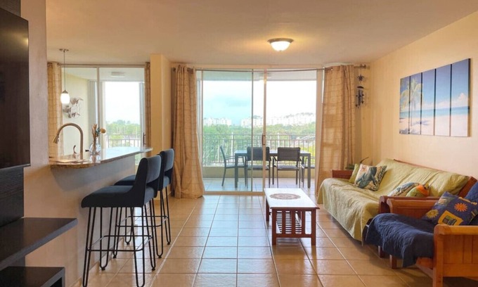 Sardinera Appartement | Ocean View in a central apartment w/ pool and gym