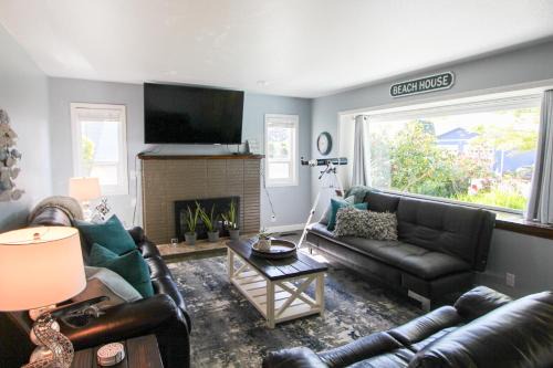Brookings Maison | Ocean View Retreat