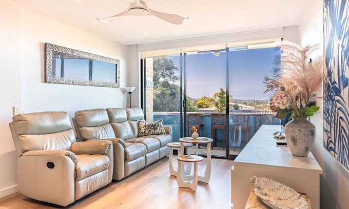 Collaroy Beach Appartement | Ocean Views 2-Bed Apartment Minutes from Beach