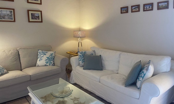 Islantilla Appartement | Ocean views, ideal for relaxation.