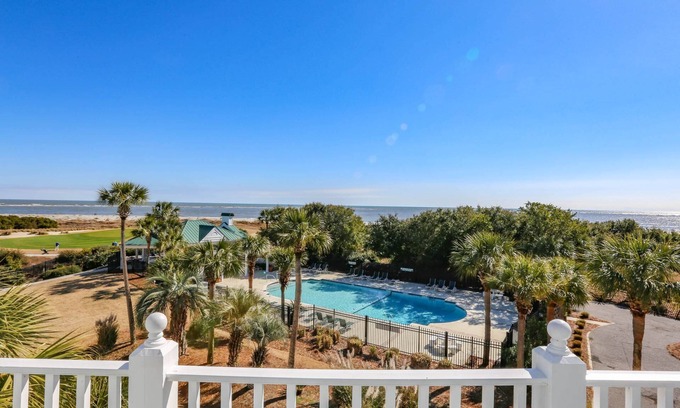 Ocean Point Maison | Ocean Views, Two Master Suites, Screened Porch & Access to Ocean Point Community Pool & Cabana
