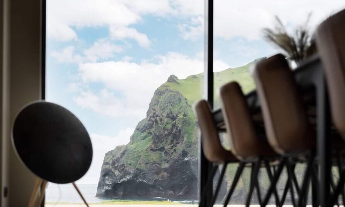 Vestmannaeyjar Maison | Ocean Villa surrounded by unique nature