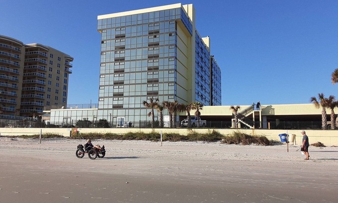 Schulte Park Hôtel | OceanBeachCondominium in the World Renowned Daytona Beach.