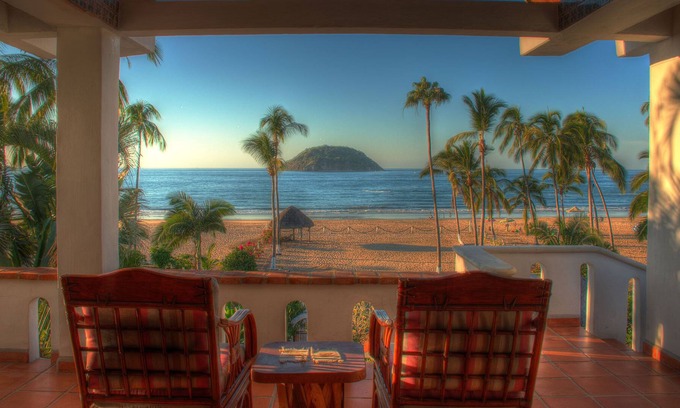 Rincon de Guayabitos Appartement | Oceanfront Penthouse with private beach