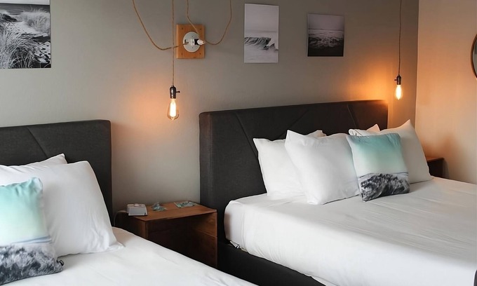 Long Beach Hôtel | Oceanfront Accommodations! Indoor Pool and Sauna, Pets Allowed, Free Parking!