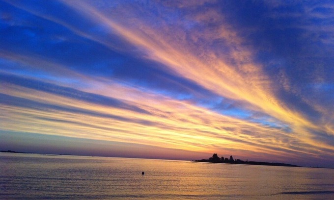 Biddeford Pool Maison | OCEANFRONT! Best scenery in Maine and it's breathtaking!