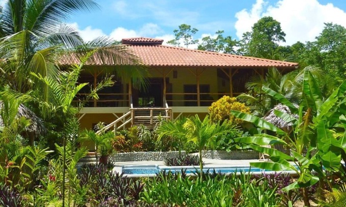 Bocas del Toro Lit Et Petit-Déjeuner | Oceanfront Bluff Beach Retreat - Spectaculaire 65 Ft Piscine