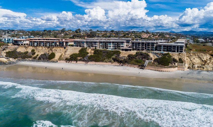 Solana Beach Copropriété | Oceanfront Del Mar Beach Club, Condo côté piscine 2 lits / 2 salles de bain