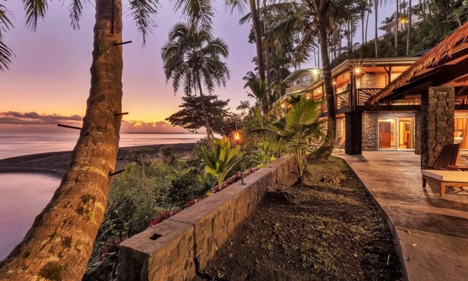 Kapoho Maison | Oceanfront Estate: The Honolii Hale