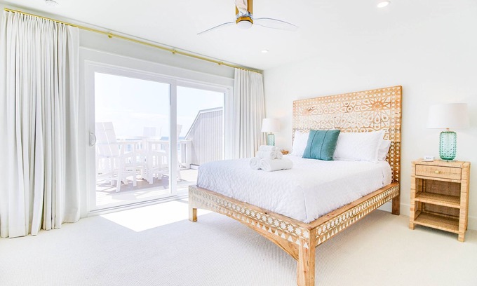 Wrightsville Beach Maison | Oceanfront | Fully Renovated | Amazing Ocean Views
