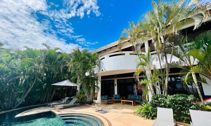 Playa Negra Maison | Oceanfront Home/Very Relaxing / Private Access to the Beach!
