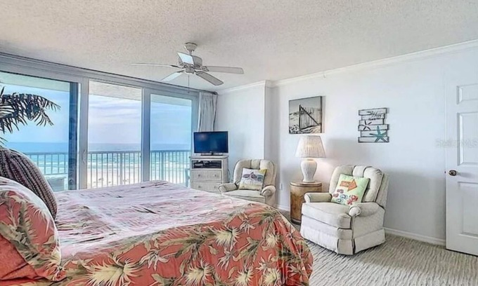 New Smyrna Beach Appartement | Oceanfront Luxury Highrise Condo-13th Floor