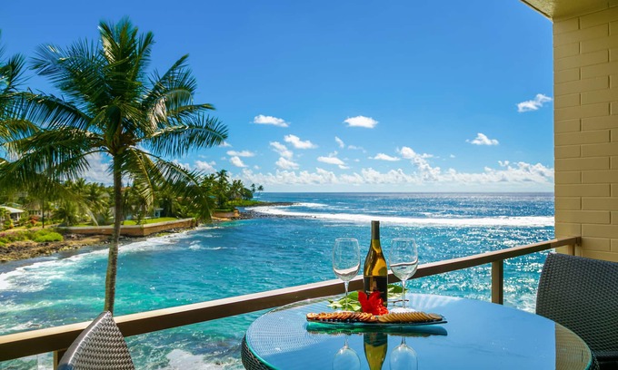 Poipu Copropriété | Oceanfront Remodeled Luxury Penthouse / Centres de refroidissement & A / C / LIGHT & BRIGHT