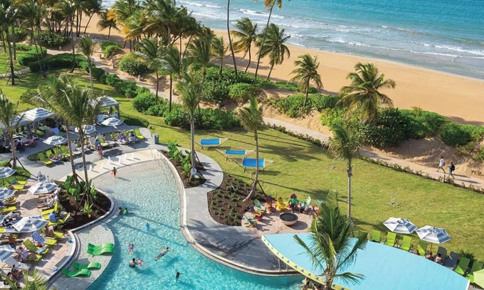 San Juan Station Balnéaire | Oceanfront Resort, King Bed, Full Kitchen near San Juan & El Yunque Rainforest
