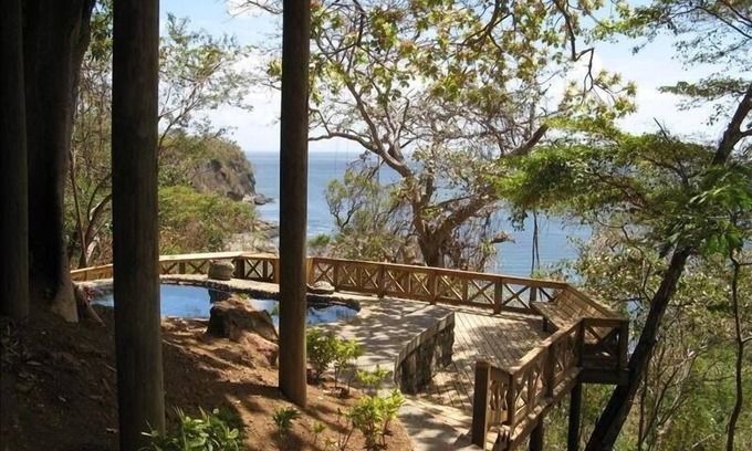 Playa La Redonda Maison | Oceanfront Tree House
