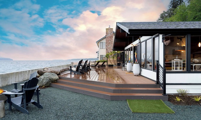 Bells Beach Cabine | Oceanfront w/ Game Room, Fire Pit, Panoramic Views | Angels Landing by AvantStay