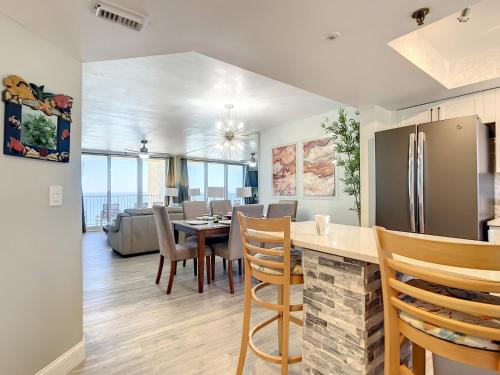 New Smyrna Beach Maison | Oceania Beach Club 602