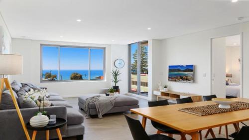 Terrigal Maison | Oceans Edge #7 Accom Holidays