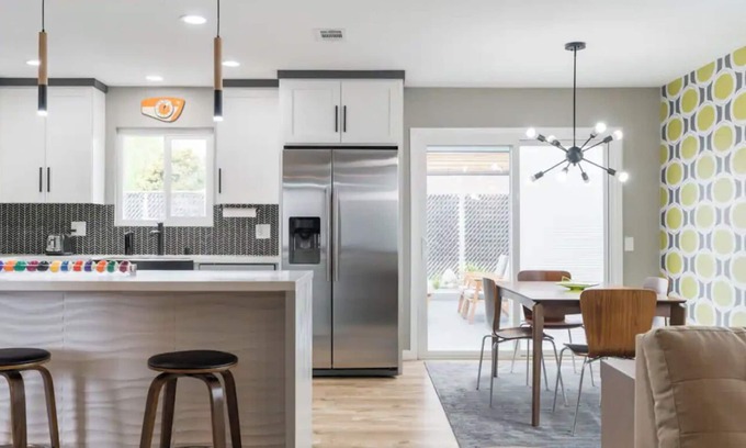 San Luis Rey Maison | Oceanside 4 bed/2 bath Home nearby Legoland, Disneyland, Safari Zoo and Beaches!