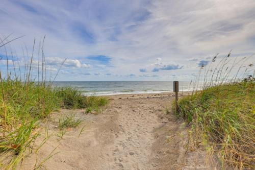 Fort Pierce Maison | Oceanside Beachfront Fort Pierce Retreat