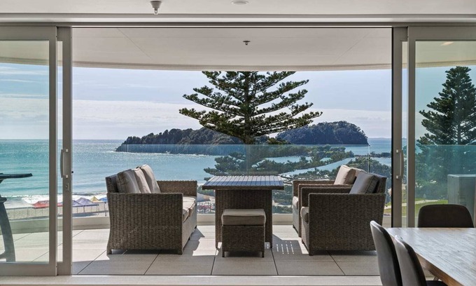 Mount Maunganui Appartement | Oceanside Bliss + Superbes vues sur la mer + Emplacement
