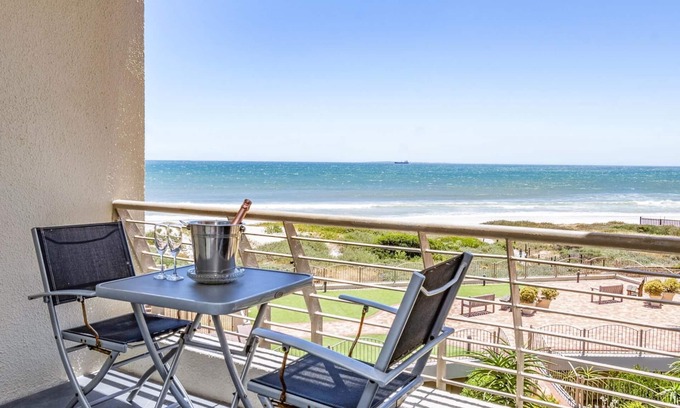Lagoon Beach Appartement | Oceanview Bliss - Neptune Isle