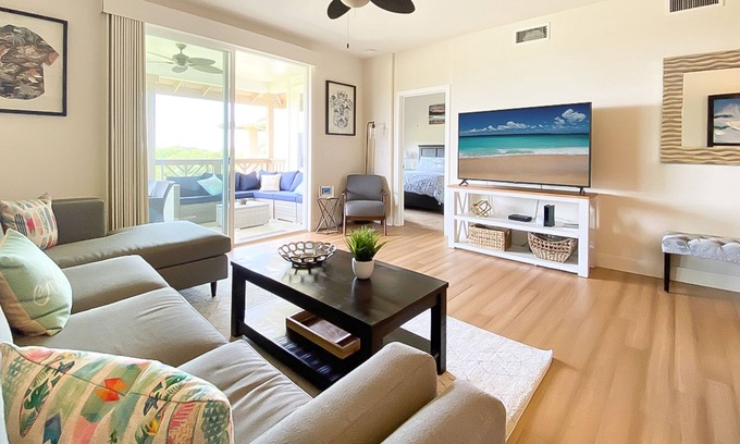 Poipu Copropriété | Oceanview Condo w/Athletic Club Access, Shared Pool, Hot Tub, Free WiFi, & A/C
