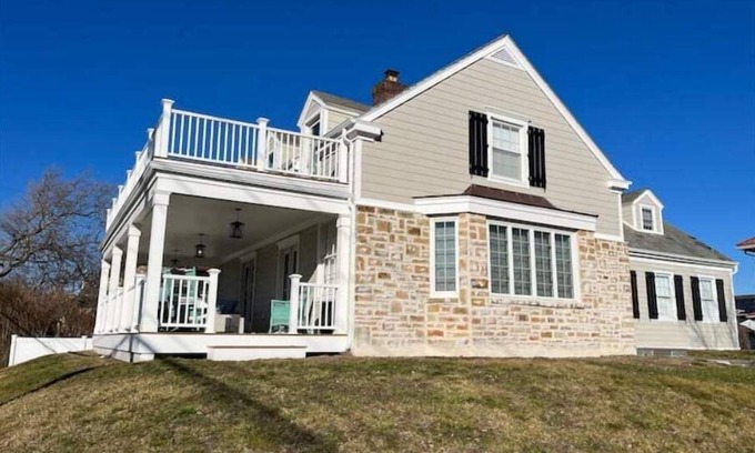 Long Beach Maison | Oceanview Home in Long Beach