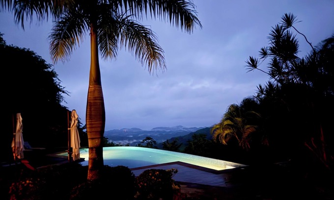 Samara Villa | Oceanview mountaintop 5-bedroom villa in Samara.