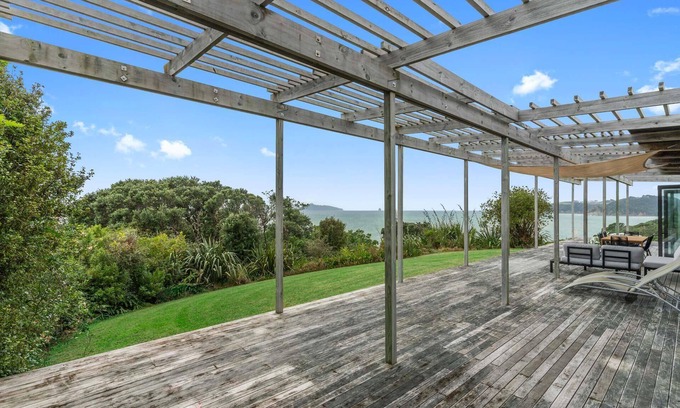 Langs Beach Maison | The Langs - With stunning views, expansive entertaining areas inside and out and an unparalleled location once you are here you won't want to leave. Grab you friends and family or organise your corporate get together at this luxury beach-side retreat
