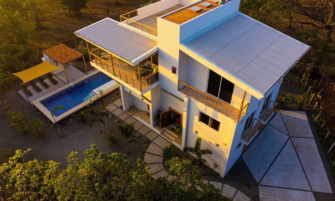 Playa Negra Maison | OCEANVIEWS AND SHORT WALK TO PLAYA NEGRA IN GATED COMMUNITY WITH SECURITY
