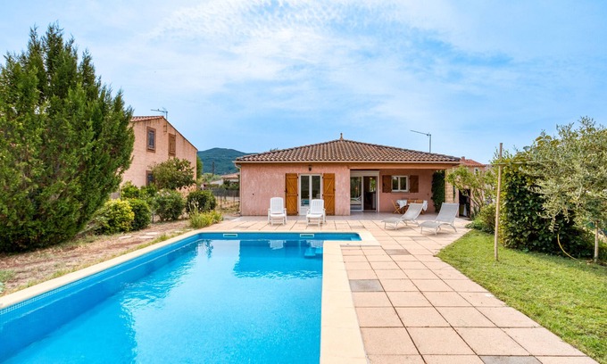 Octon Maison | Octon, villa plain-pied, piscine, a deux pas du sa