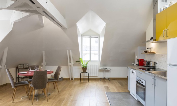 Saint-Helier Appartement | Odorico - En centre-ville, proche gare