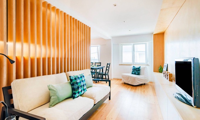 Paco De Arcos Appartement | Oeiras Spacious and Coastal Flat