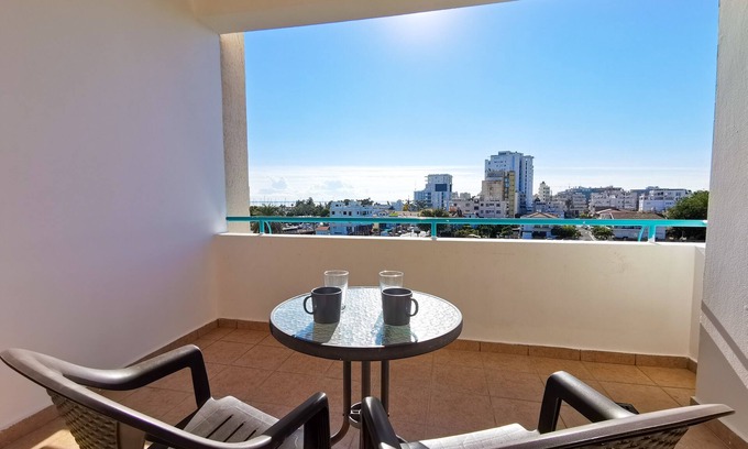 Larnaca Appartement | Off Course Seaview Apartment