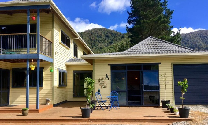 Marlborough Lit Et Petit-Déjeuner | Off the Beaten Track B&B
