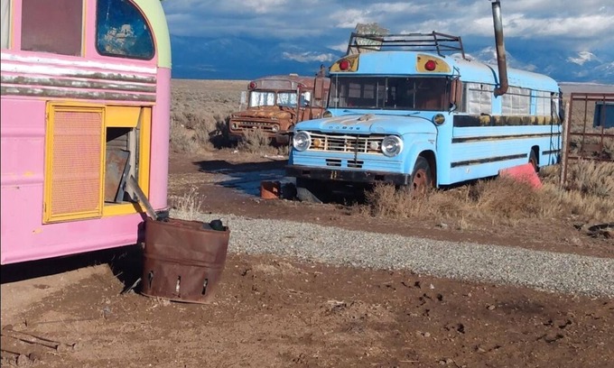 Carson Cabine | Taos Bus House, juste à l'ouest de la ville.