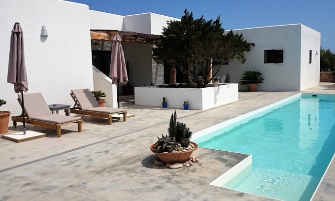 Formentera Maison | OFFRES POUR LE MOIS DE MAI 20% DE REDUCTION SUR LES SEJOURS DE 4 JOURS OU PLUS