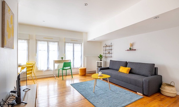Annonay Appartement | OIQIA Téralis Été Indien
