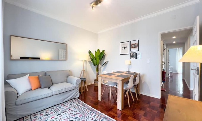 Beato Appartement | Olaias Lisbon 2bed near Metro