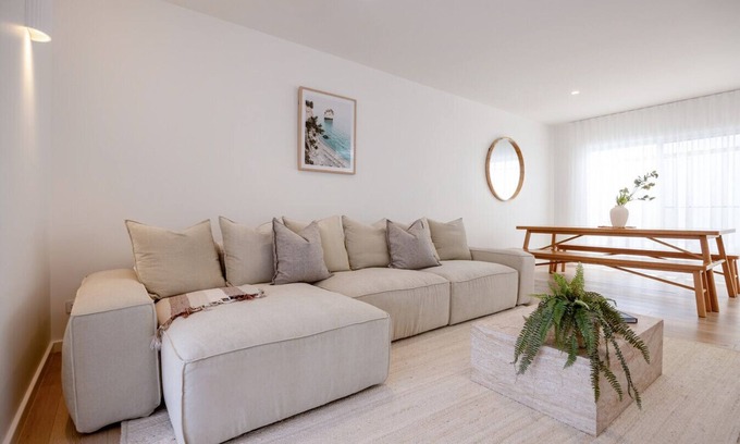 Anna Bay Villa | *NEW* Plunge Pool, Walk to Beach, Olas Villa 4