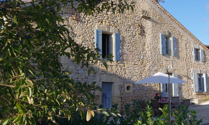 Saint-Avit-Senieur Cottage | ANCIENNE FERME DU XIX° EN PERIGORD SPA & SALLE DE JEUX EN SERVICE TOUTE L’ANNÉE