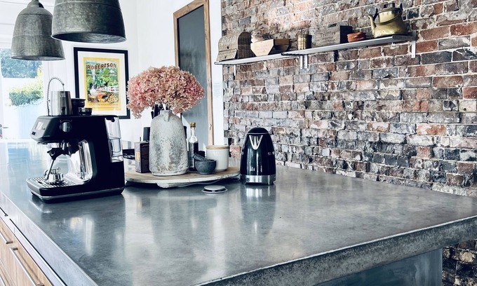 Robertson Maison | OLD BAKERY GUEST HOUSE / THE BIG PART