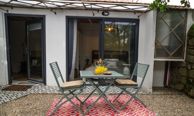 Mirasierra Maison | old chicken coop apartment