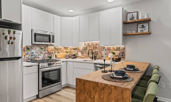 Old City Appartement | Old City 2 BR Near Historic Sites