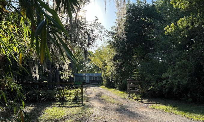 East County Civic Group Cabine | Old Florida Cowboy Cabin at Rain Frog Ranch!