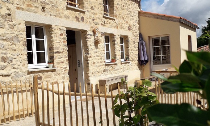 Nesmy Maison | Maison ancienne rénovée écologiquement